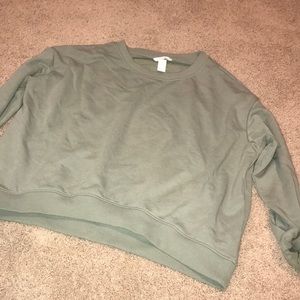 H&M green crewneck